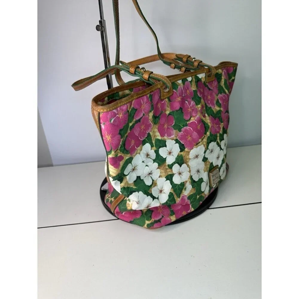 Dooney & Bourke Beautiful Pink And White Floral Print Leather Tote - Picture 8 of 12